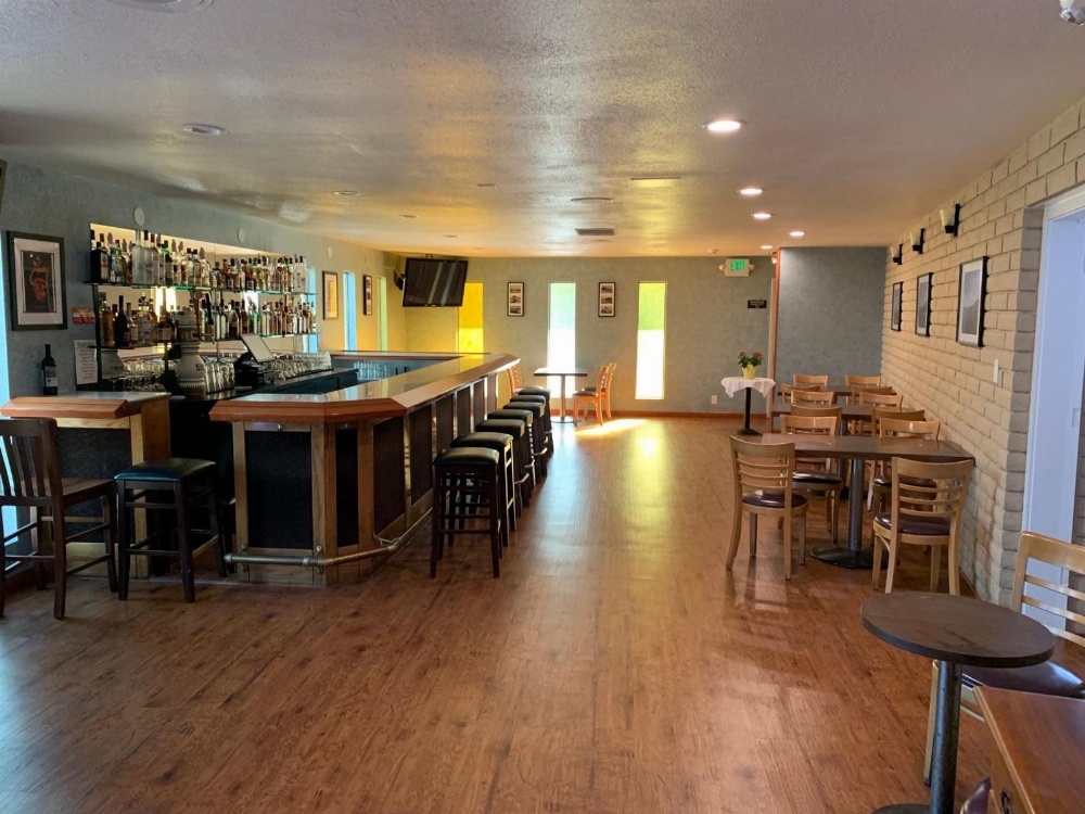 Villa Inn Main image